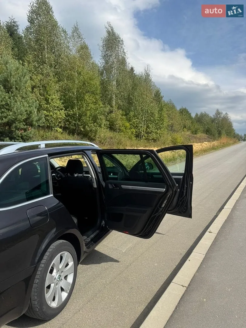 2011 Skoda Superb - мініатюра 11