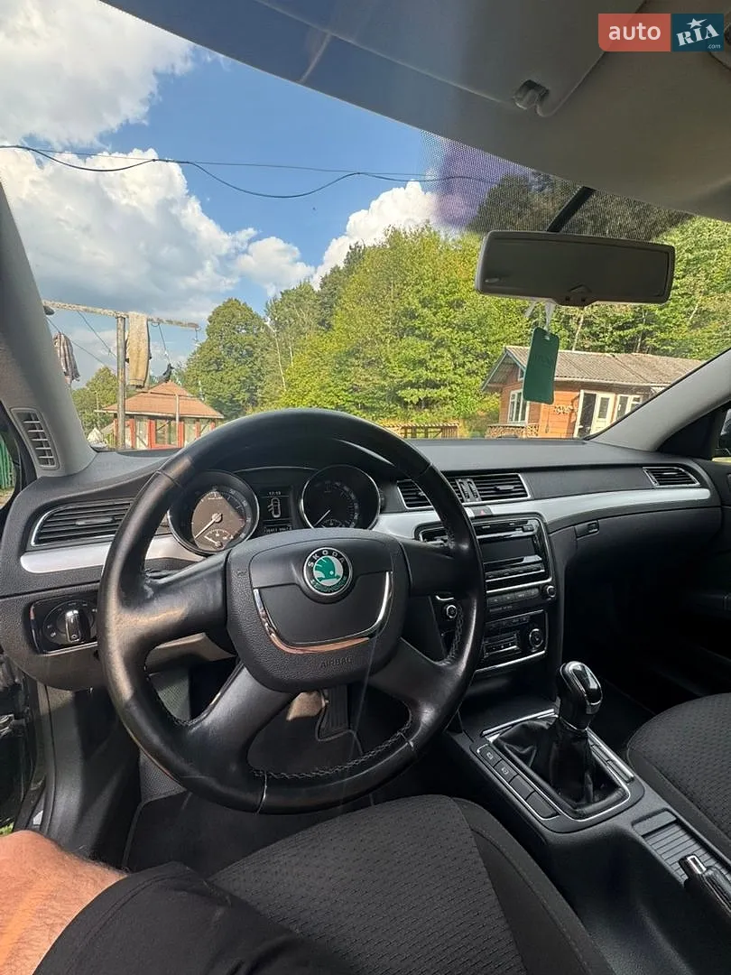 2011 Skoda Superb - мініатюра 14