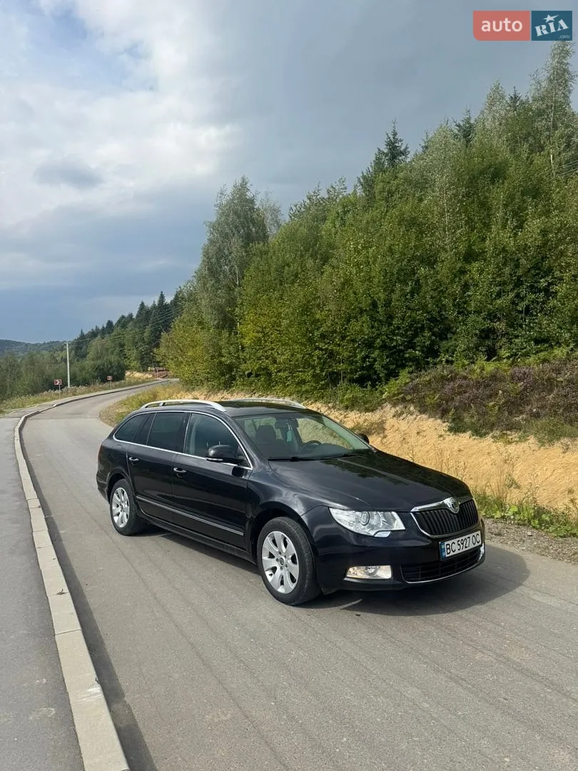 2011 Skoda Superb - мініатюра 8