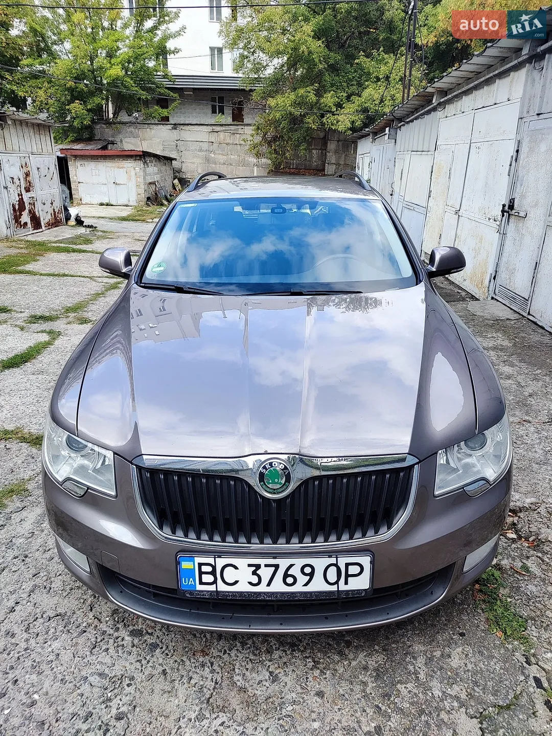 2010 Skoda Superb - фото 1