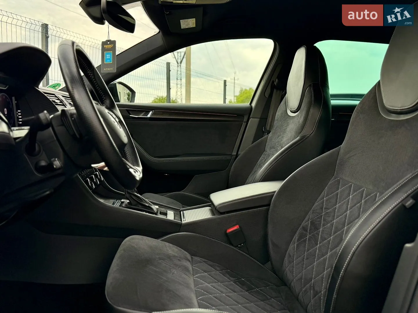 2022 Skoda Superb - мініатюра 38