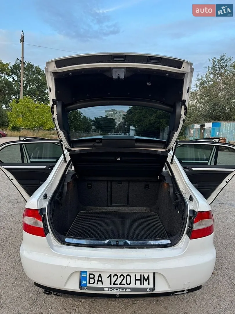 2013 Skoda Superb - мініатюра 4