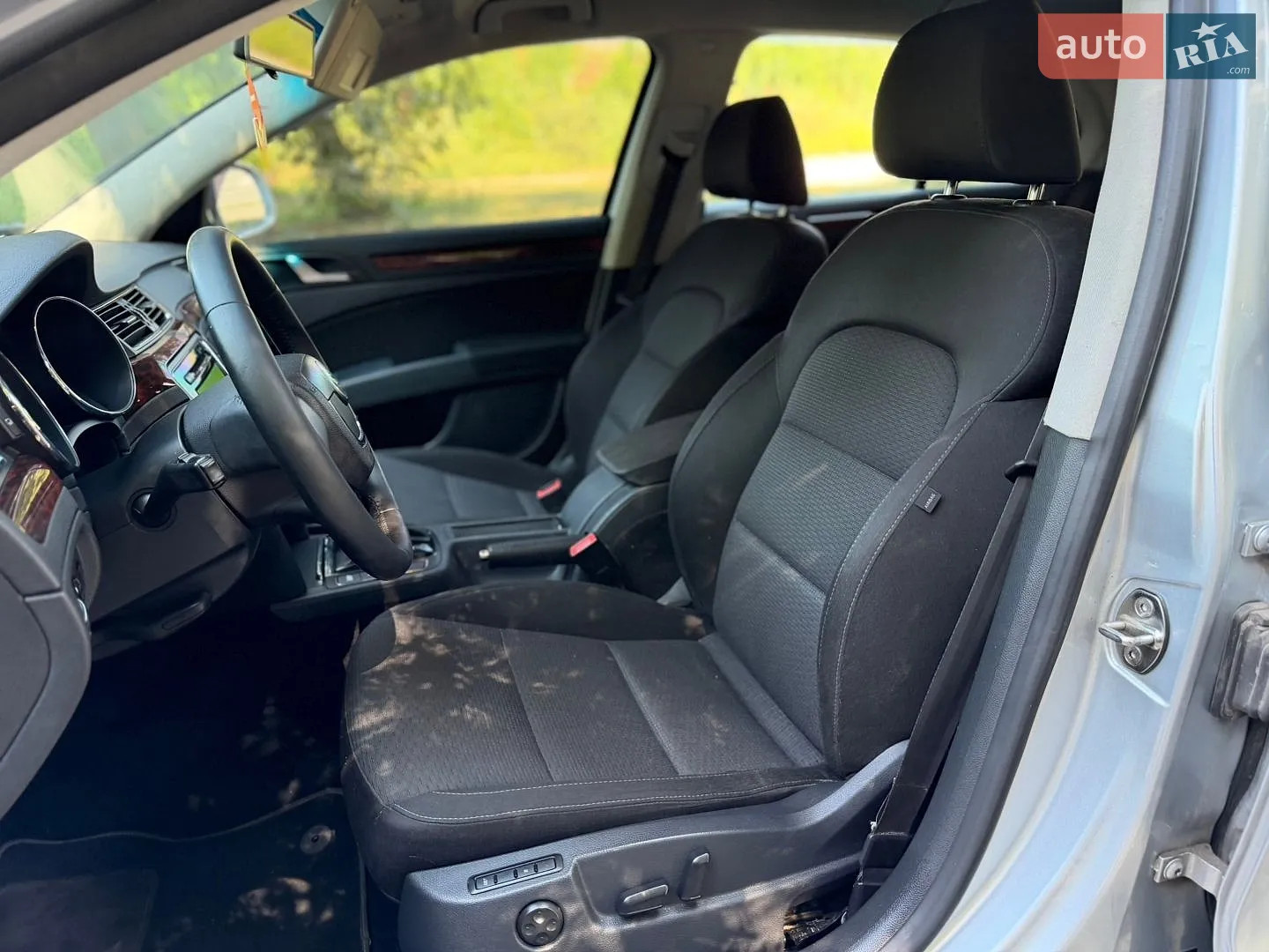 2012 Skoda Superb - мініатюра 16