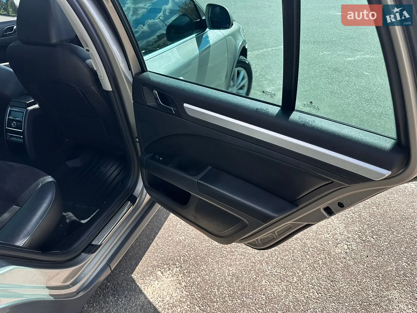 2014 Skoda Superb - мініатюра 33