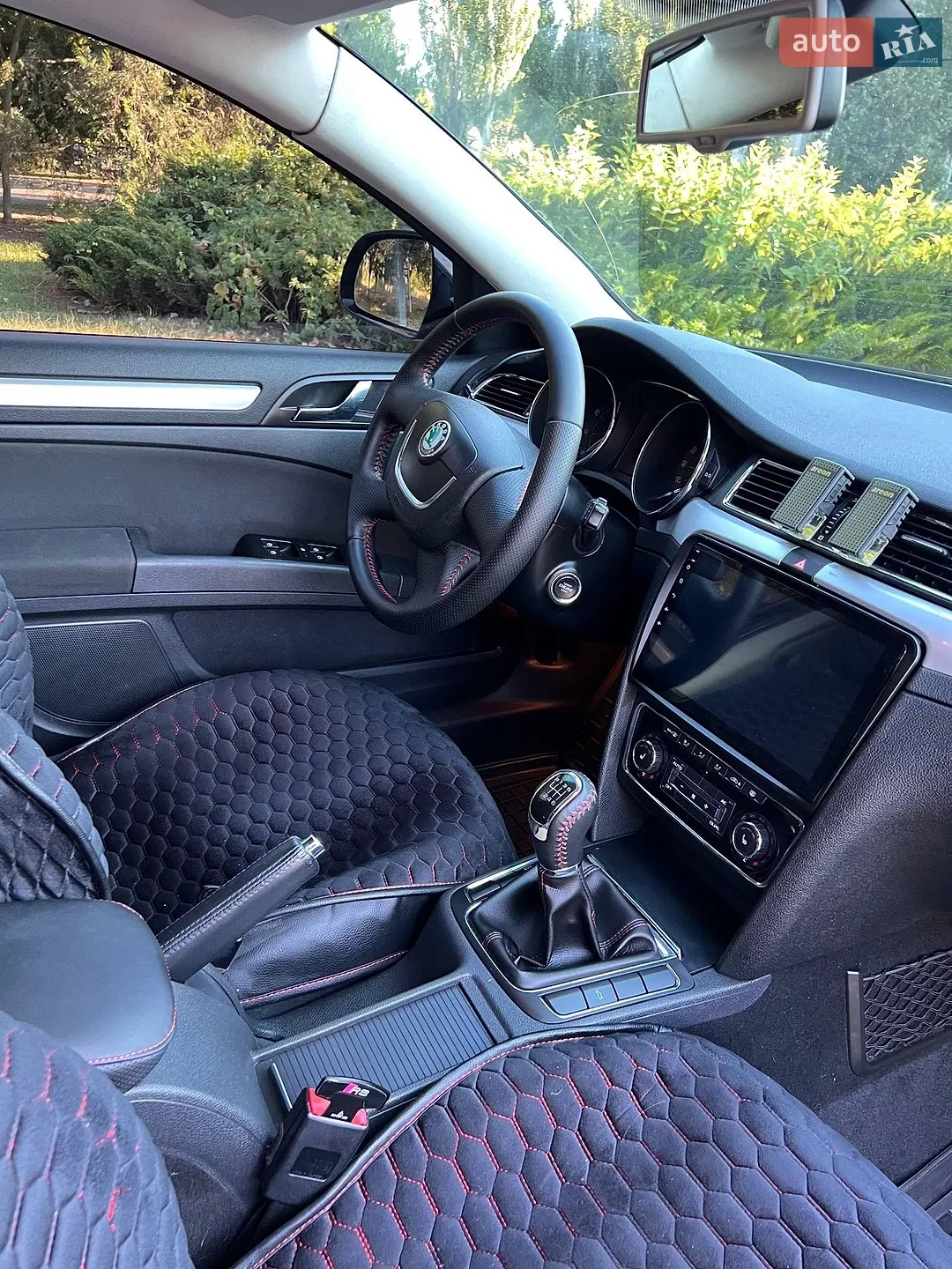 2010 Skoda Superb - мініатюра 25