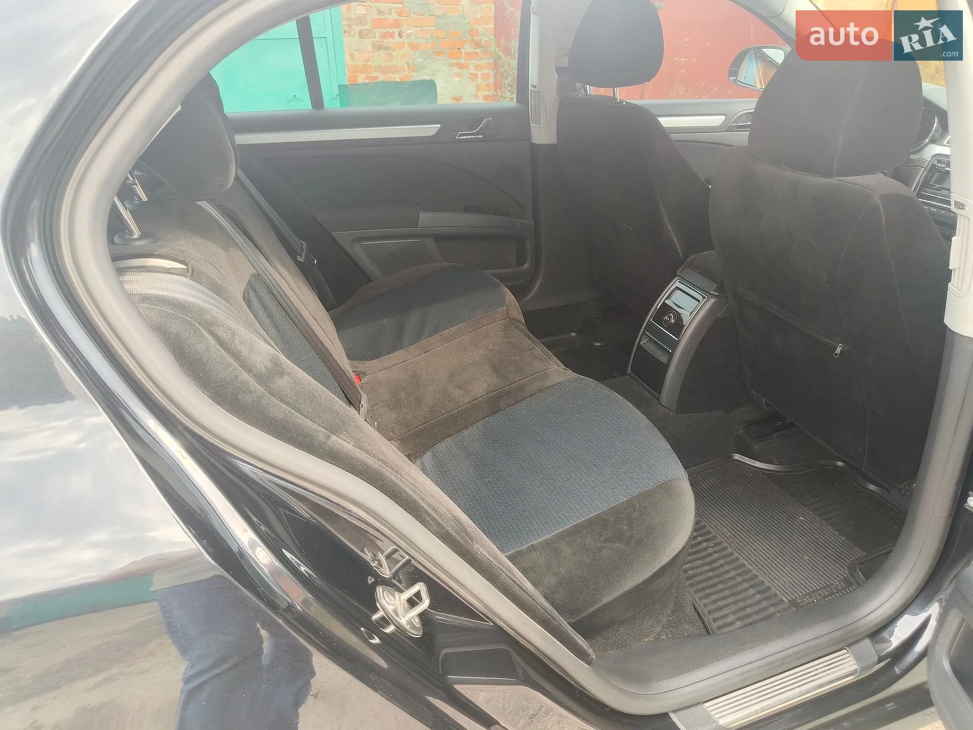2013 Skoda Superb - мініатюра 22