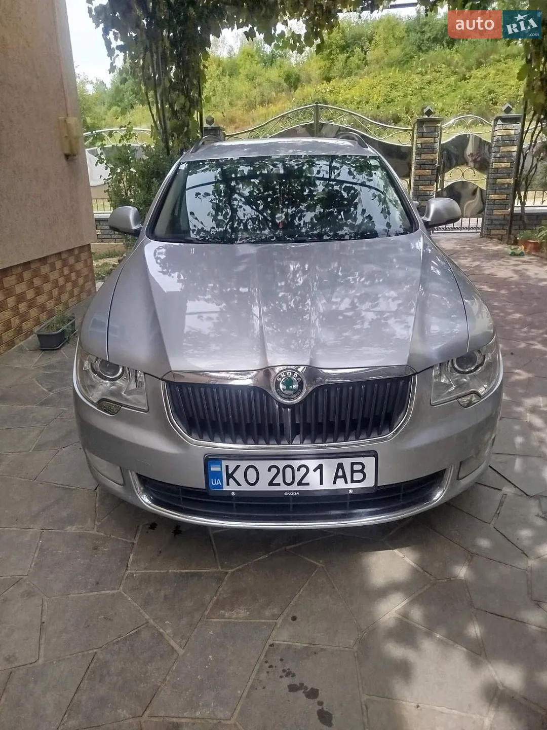 2011 Skoda Superb - фото 1