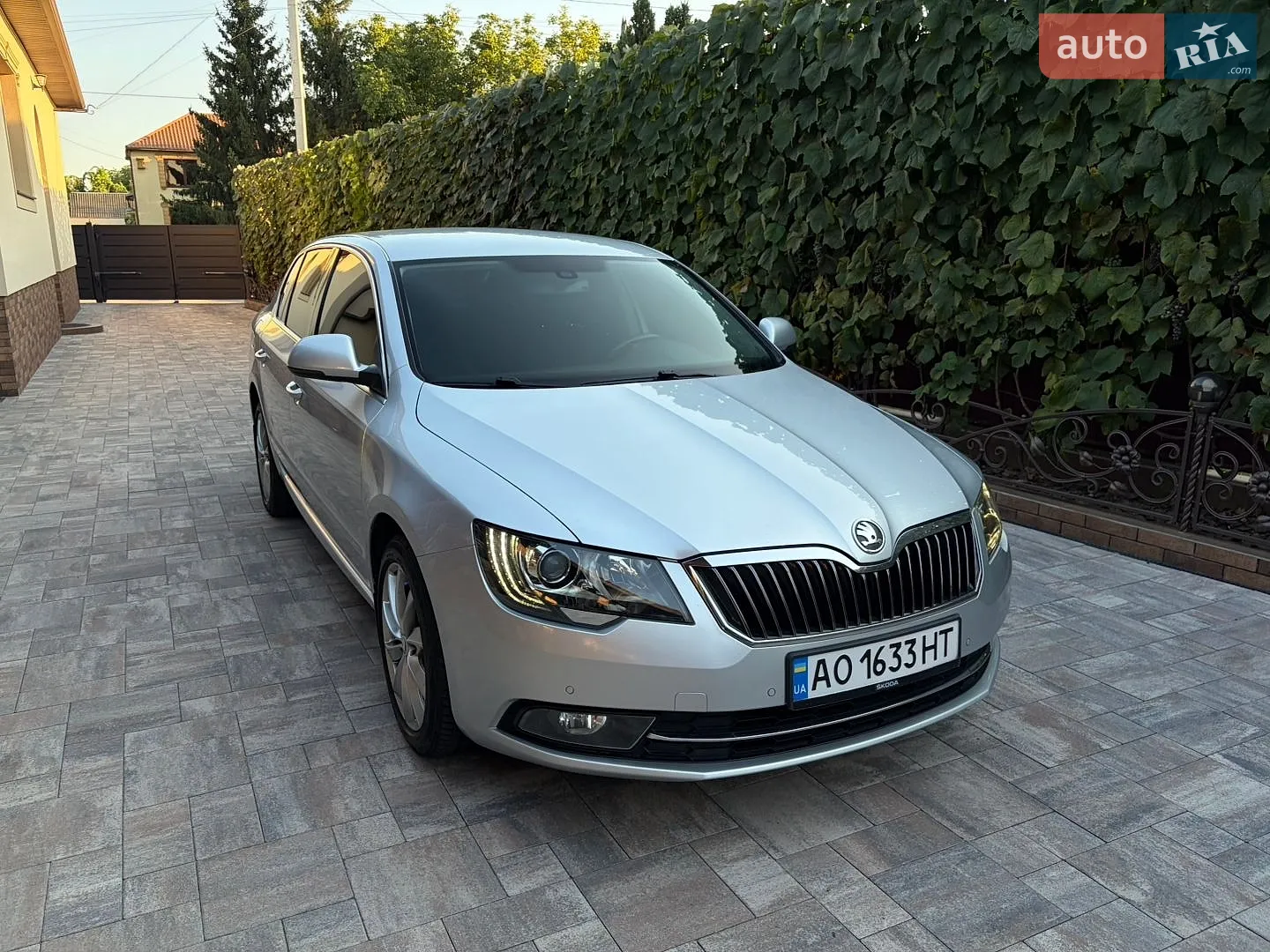 2014 Skoda Superb - мініатюра 2