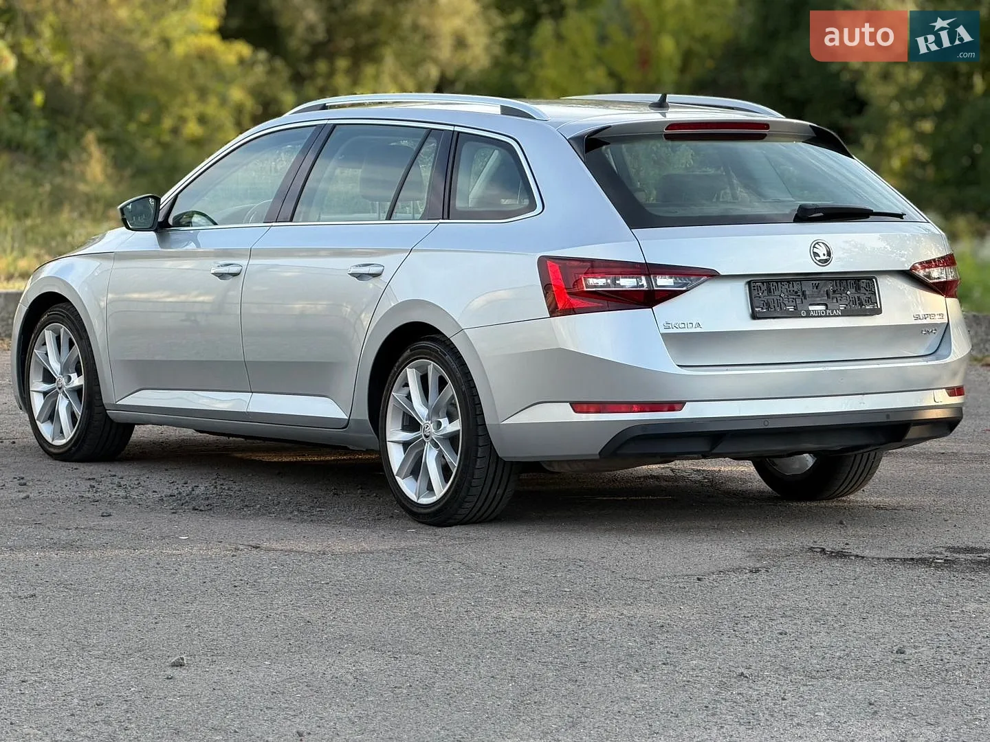 2018 Skoda Superb - мініатюра 12