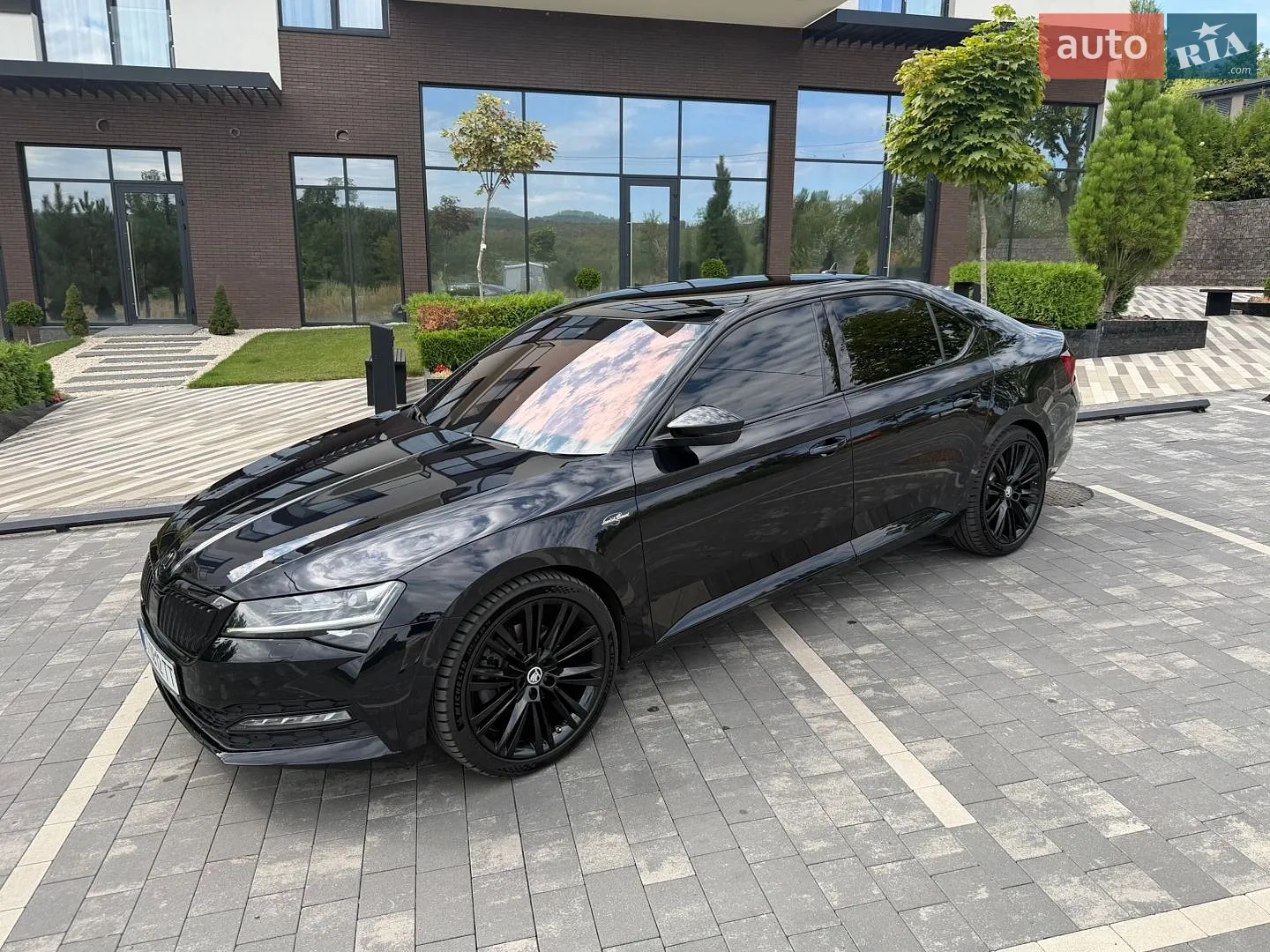 2020 Skoda Superb - мініатюра 6