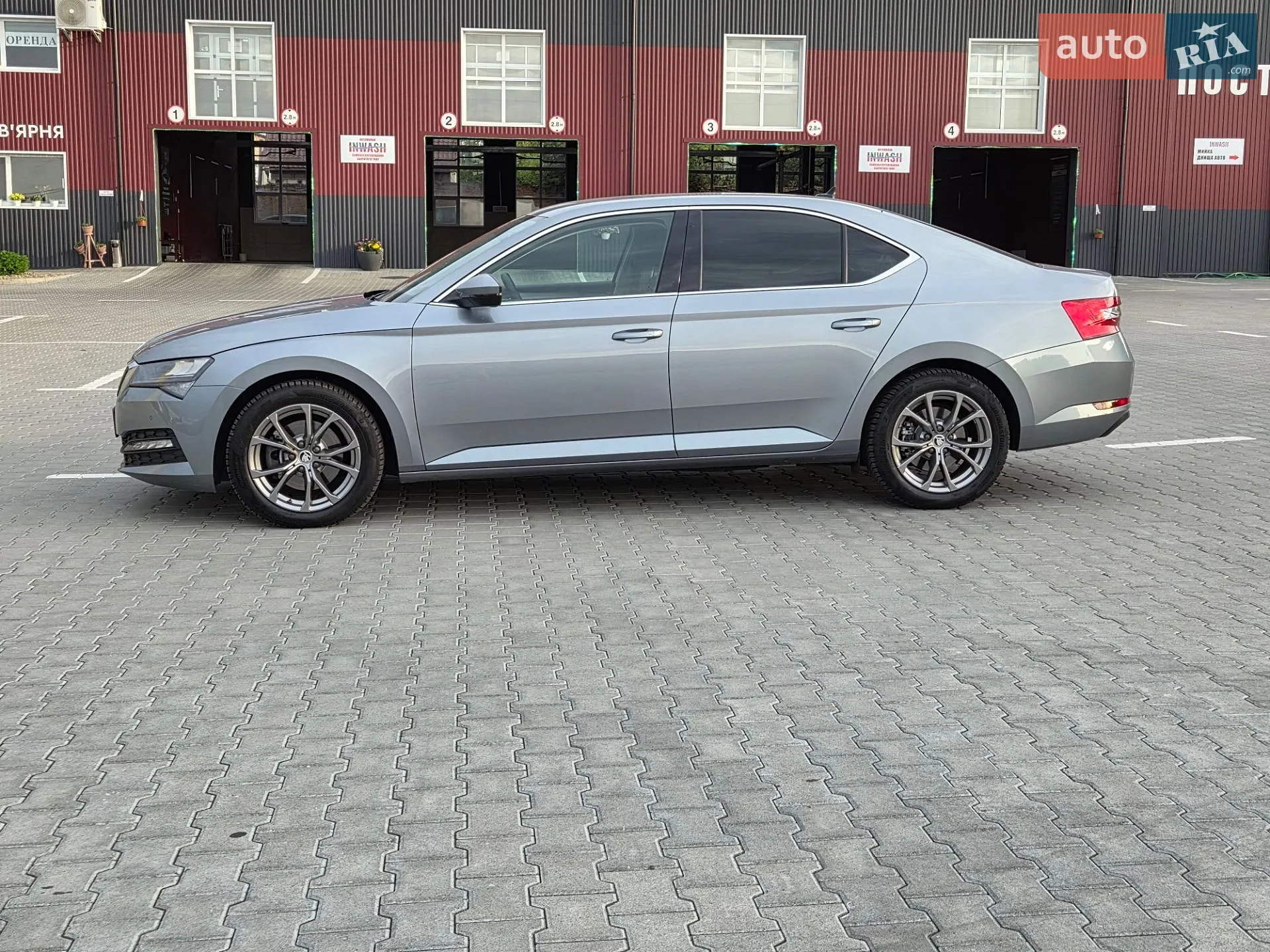 2021 Skoda Superb - мініатюра 10