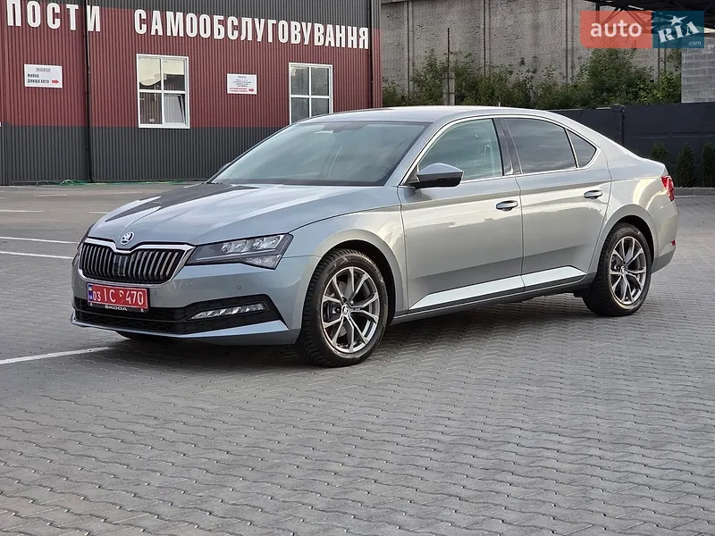 Skoda Superb 2021