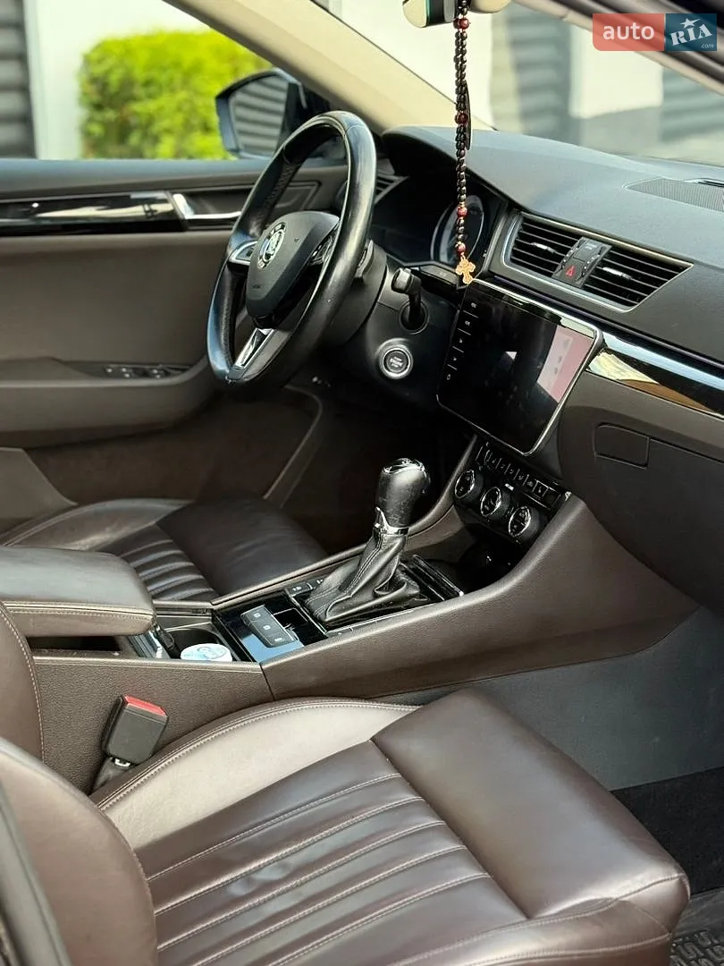 2017 Skoda Superb - мініатюра 21
