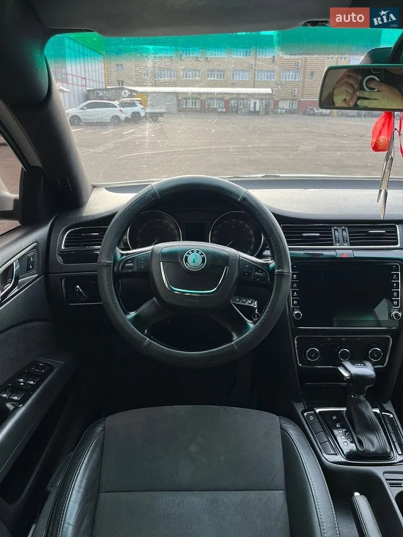 2010 Skoda Superb - мініатюра 19