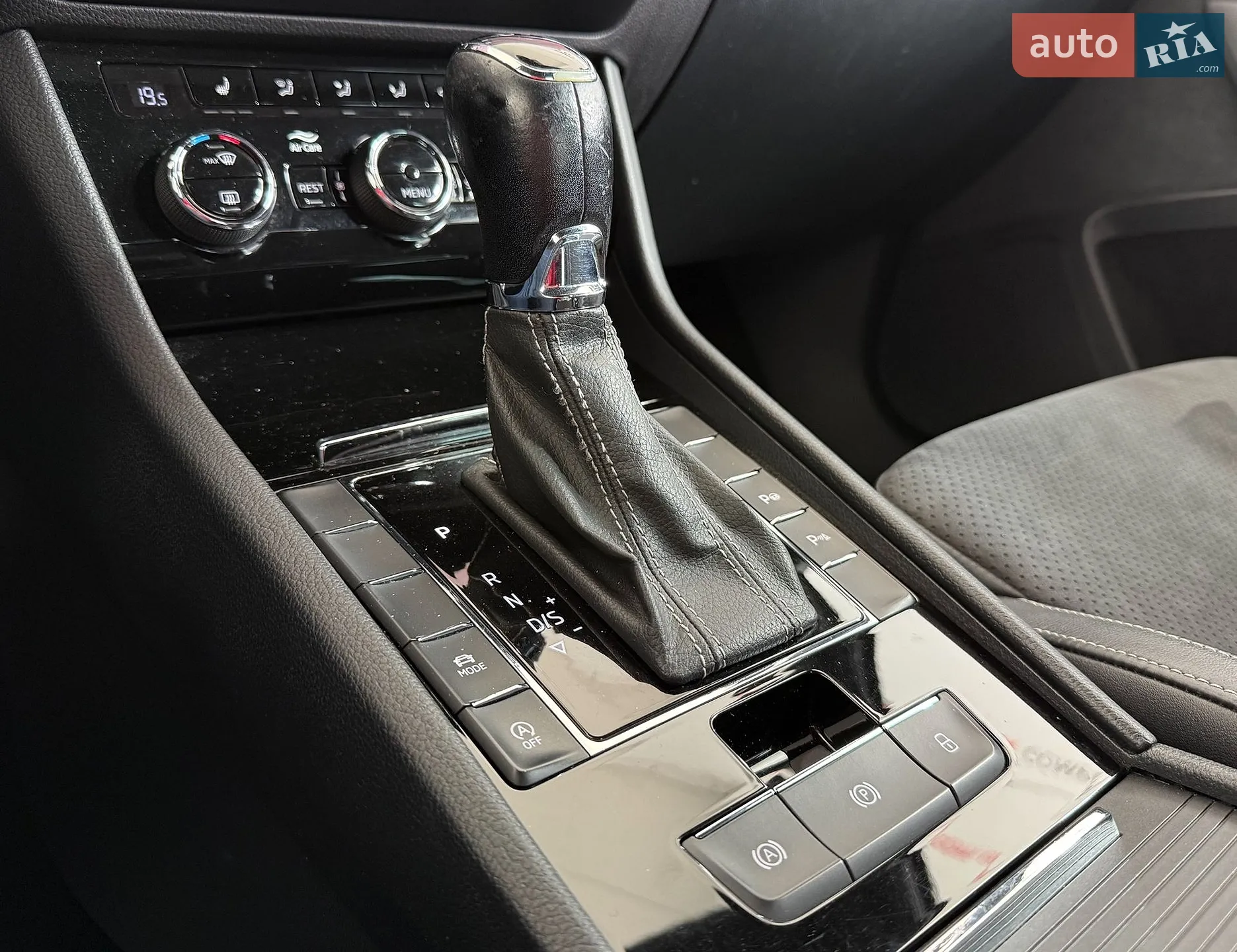 2018 Skoda Superb - мініатюра 17