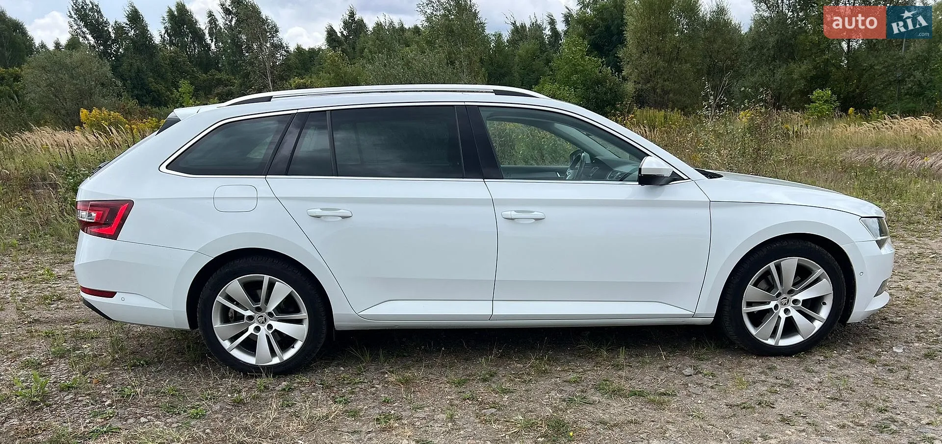 2016 Skoda Superb - мініатюра 38