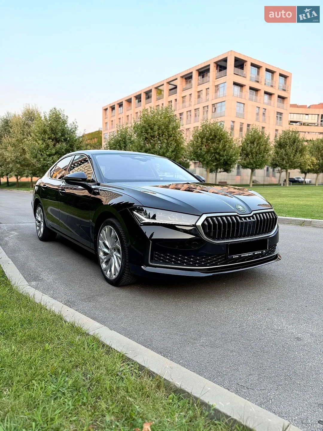 2025 Skoda Superb - мініатюра 24