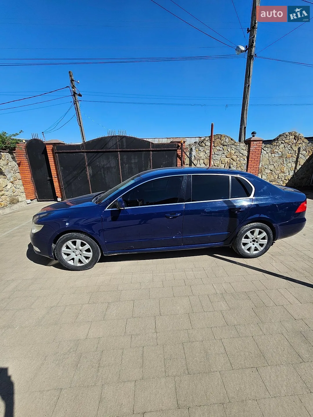 2010 Skoda Superb - мініатюра 12