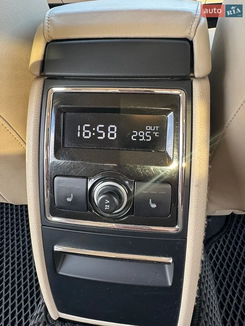 2014 Skoda Superb - мініатюра 17
