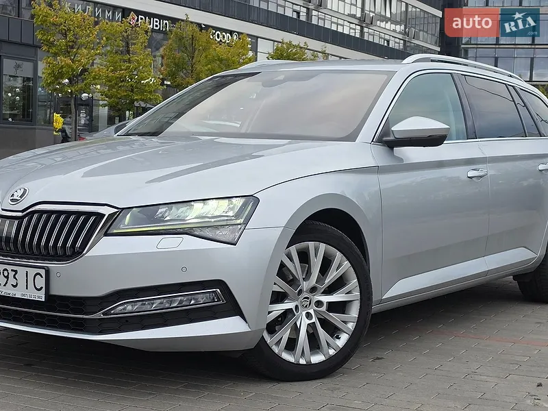 Skoda Superb 2021