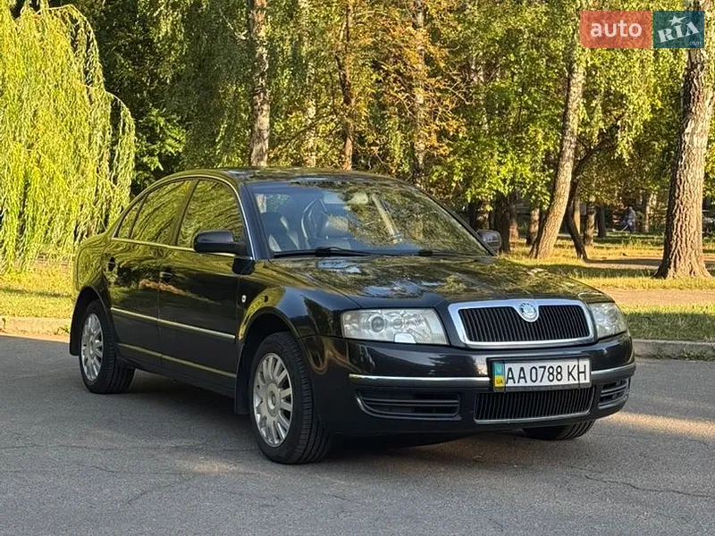 Skoda Superb 2005