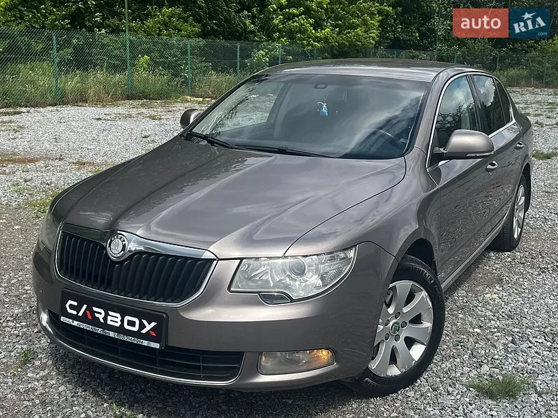 Skoda Superb 2012