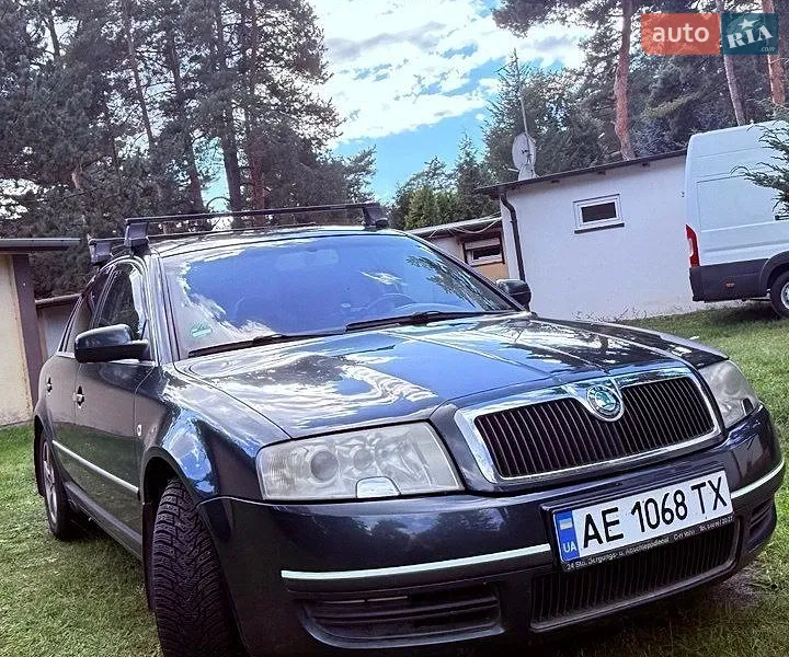 Skoda Superb 2005