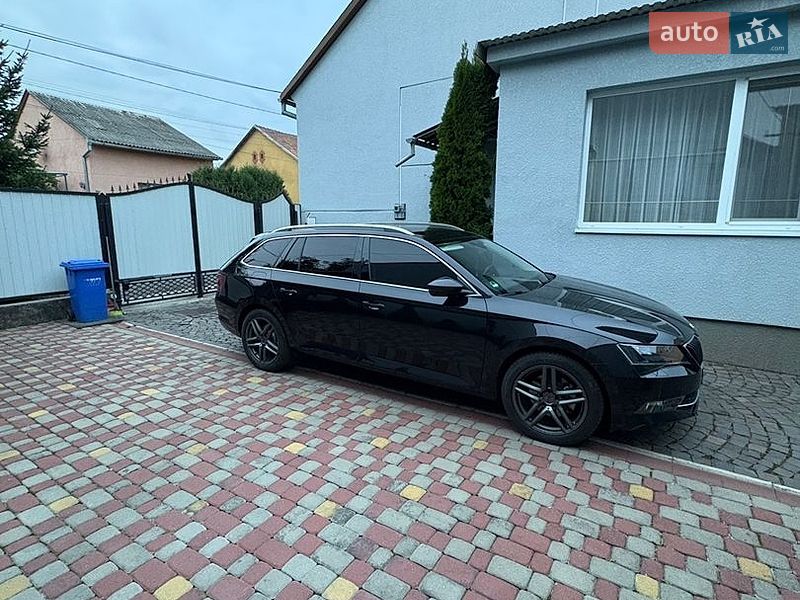 Универсал Skoda Superb 2016 в Мукачево