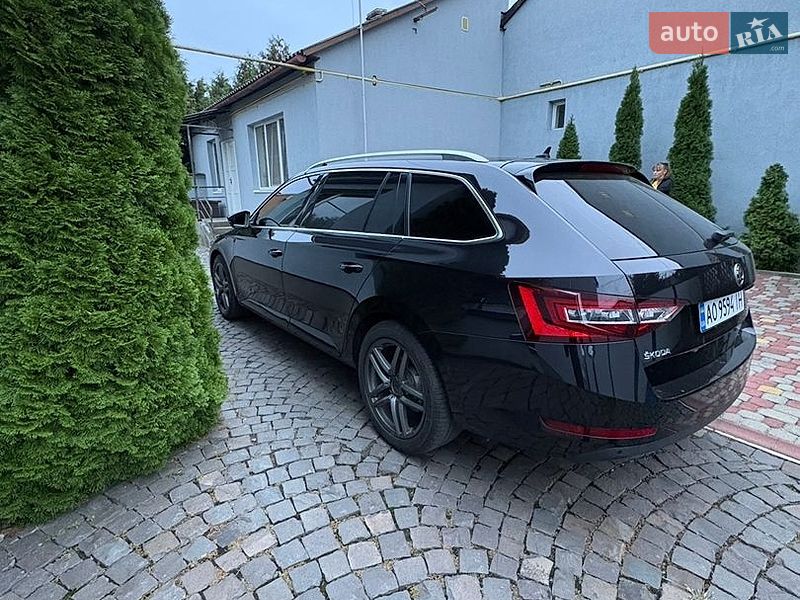Универсал Skoda Superb 2016 в Мукачево