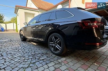 Универсал Skoda Superb 2016 в Мукачево