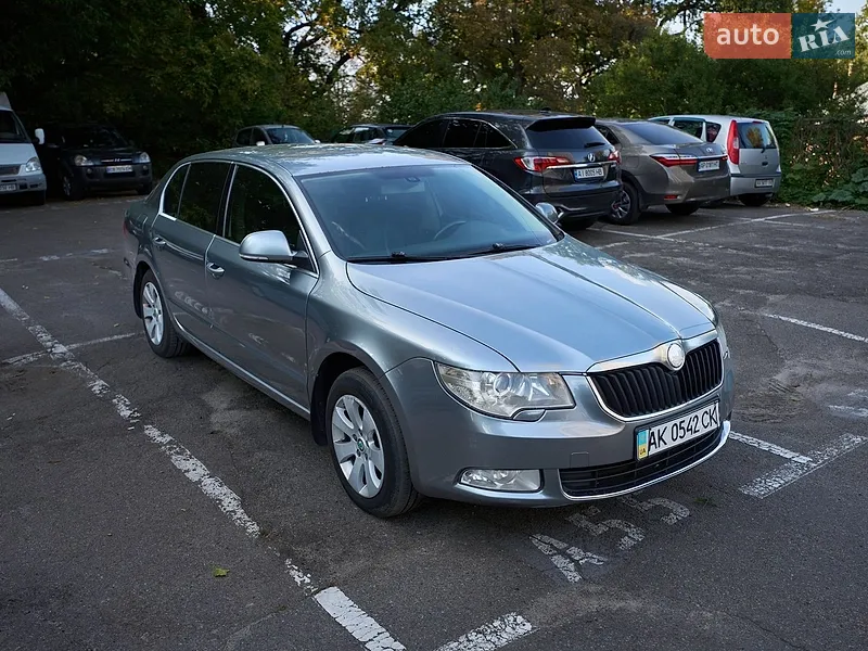 Skoda Superb 2011