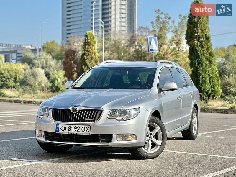 Skoda Superb 2011