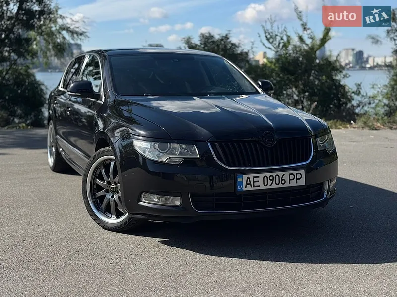 Skoda Superb 2012