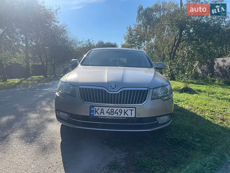 Skoda Superb 2013