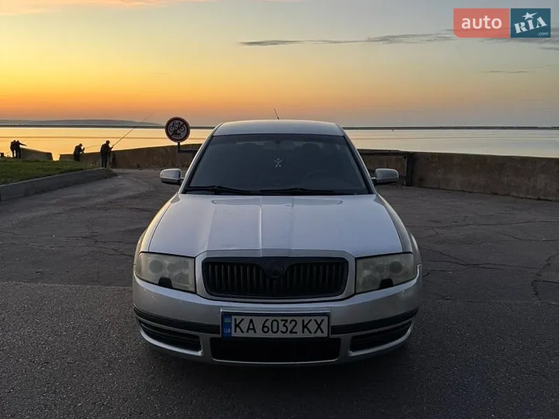 Skoda Superb 2004
