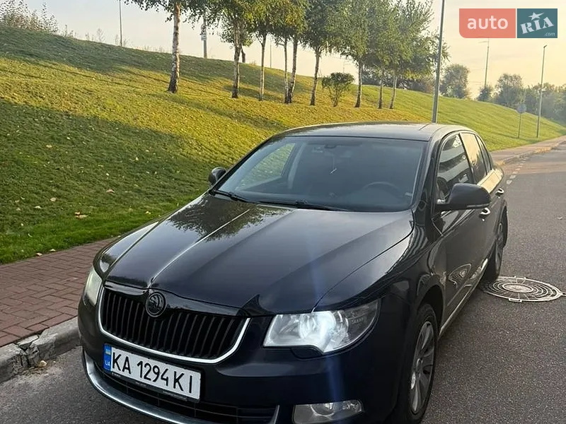 Skoda Superb 2012
