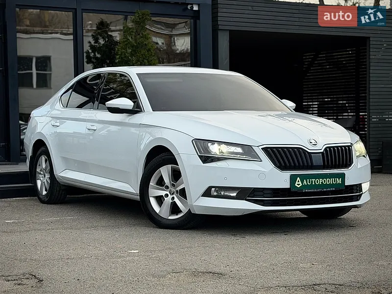 Skoda Superb 2019