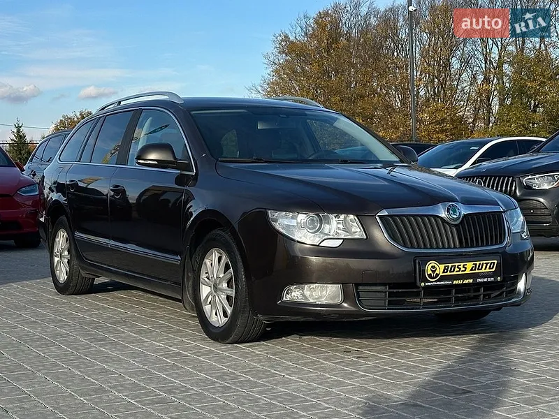 Skoda Superb 2012