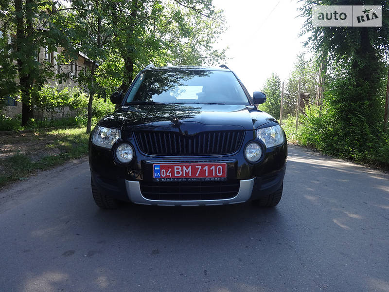 Внедорожник / Кроссовер Skoda Yeti 2012 в 