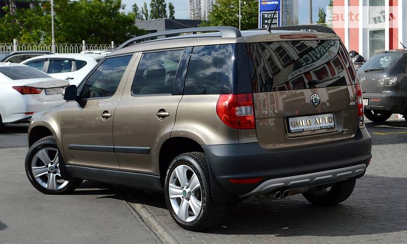 Універсал Skoda Yeti 2012 в Одесі