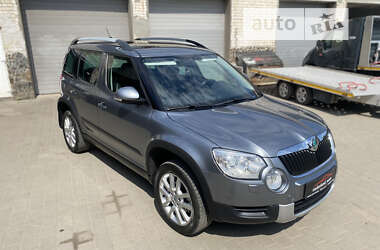 Позашляховик / Кросовер Skoda Yeti 2011 в 