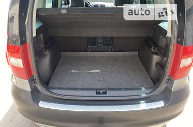 Позашляховик / Кросовер Skoda Yeti 2011 в 