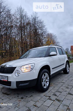 Внедорожник / Кроссовер Skoda Yeti 2009 в Долине