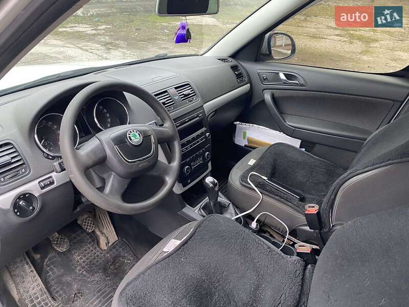 Внедорожник / Кроссовер Skoda Yeti 2011 в Киеве