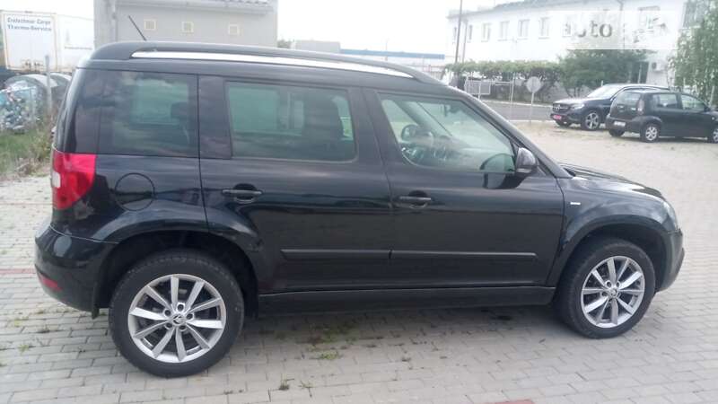 Позашляховик / Кросовер Skoda Yeti 2016 в Хусті