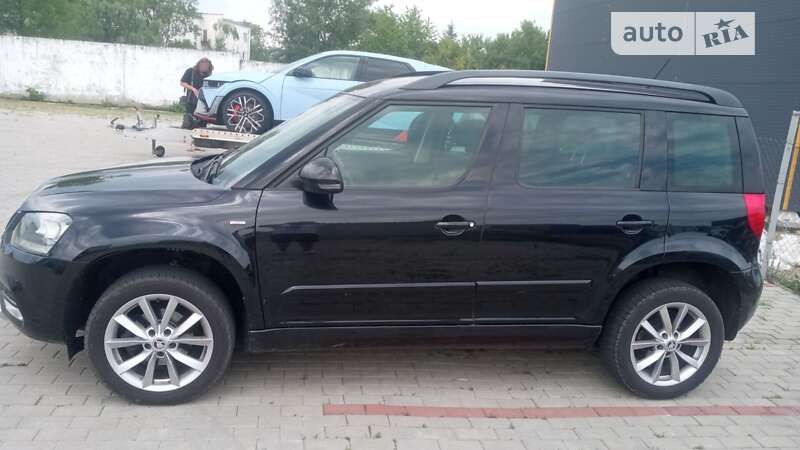 Позашляховик / Кросовер Skoda Yeti 2016 в Хусті