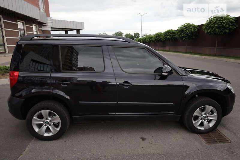 Внедорожник / Кроссовер Skoda Yeti 2010 в Умани