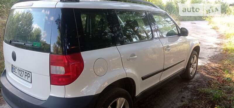Внедорожник / Кроссовер Skoda Yeti 2013 в Львове фото 3 Внедорожник / Кроссовер Skoda Yeti 2013 в Львове