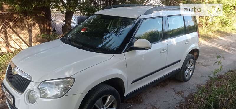 Внедорожник / Кроссовер Skoda Yeti 2013 в Львове фото 2 Внедорожник / Кроссовер Skoda Yeti 2013 в Львове