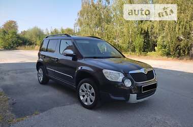 Позашляховик / Кросовер Skoda Yeti 2010 в Звягелі